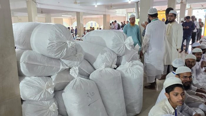 পাগলা মসজিদের দানবাক্স খোলা হলো ৪ মাস পর, মিলল ৩২ বস্তা টাকা